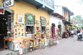 Embu das Artes, Sepotong Keindahan Indian di Brasil