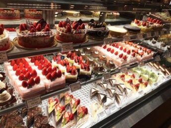 Dorong Pengembangan Bahan Makanan Lokal, Gobel Gandeng Chateraise dari Jepang