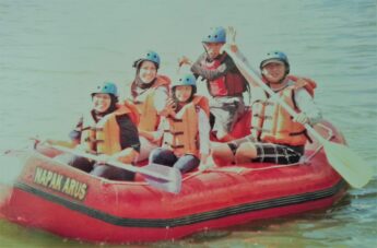 Ayo Berkemah dan Rafting Aman di Sungai Palayangan Pangalengan