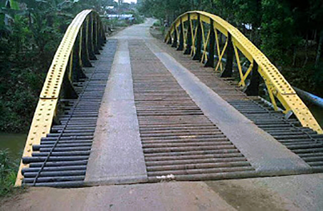 Jembatan Sungai Kungku