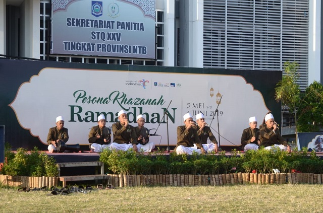 Opick dan Ust. Fikri Haikal MZ Ramaikan Tabliq Akbar PKR 2019 Lombok