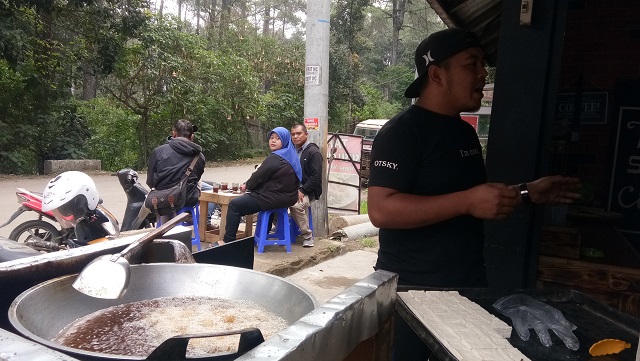 Tahu Susu Cikole Maknyus dan Hebring Banget