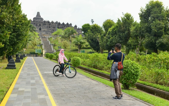 Normal Baru di Candi Borobudur dan Ratu Boko