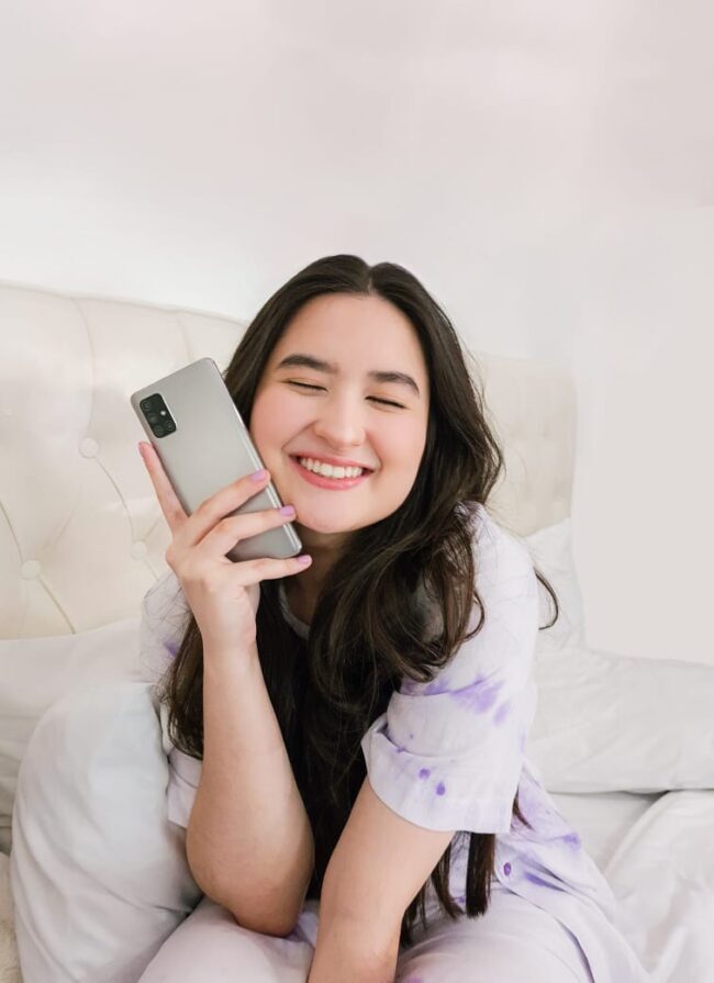 Galaxy A71 Tunjang Gaya Hidup Stephanie Poetri