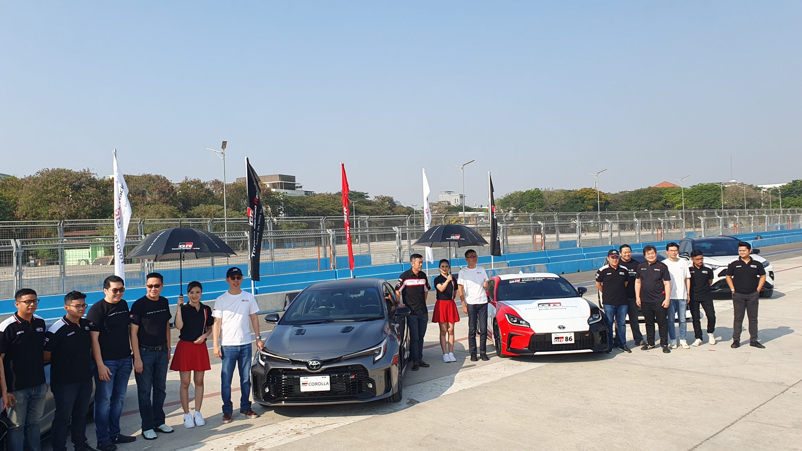 GR GARAGE TRACK DAY