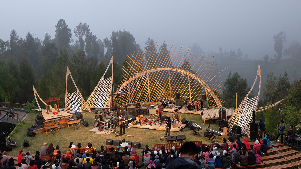 Festival Musik Ini Digelar di Alam Terbuka