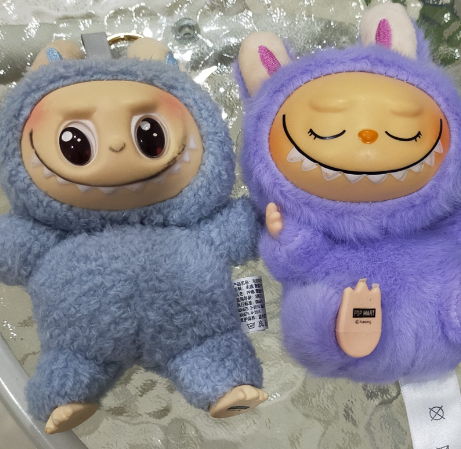 Ingin Dapat Boneka Labubu The Monsters Murah? Yuk, Berburu ke Sini Sekalian Traveling