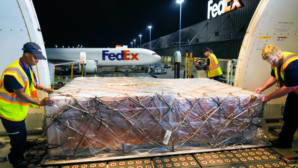 Dukung Pengembangan Bisnis Lokal di Bali, FedEx Resmikan Lokasi Pengiriman Terbaru di Denpasar