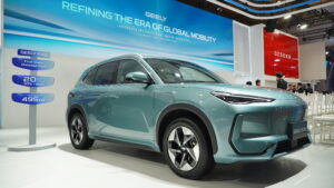 Geely EX5 Perkuat Kolaborasi Komunitas di IIMS 2026 Lewat Inovasi OTA